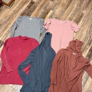 Maurices Women's Top Bundle - XS/S